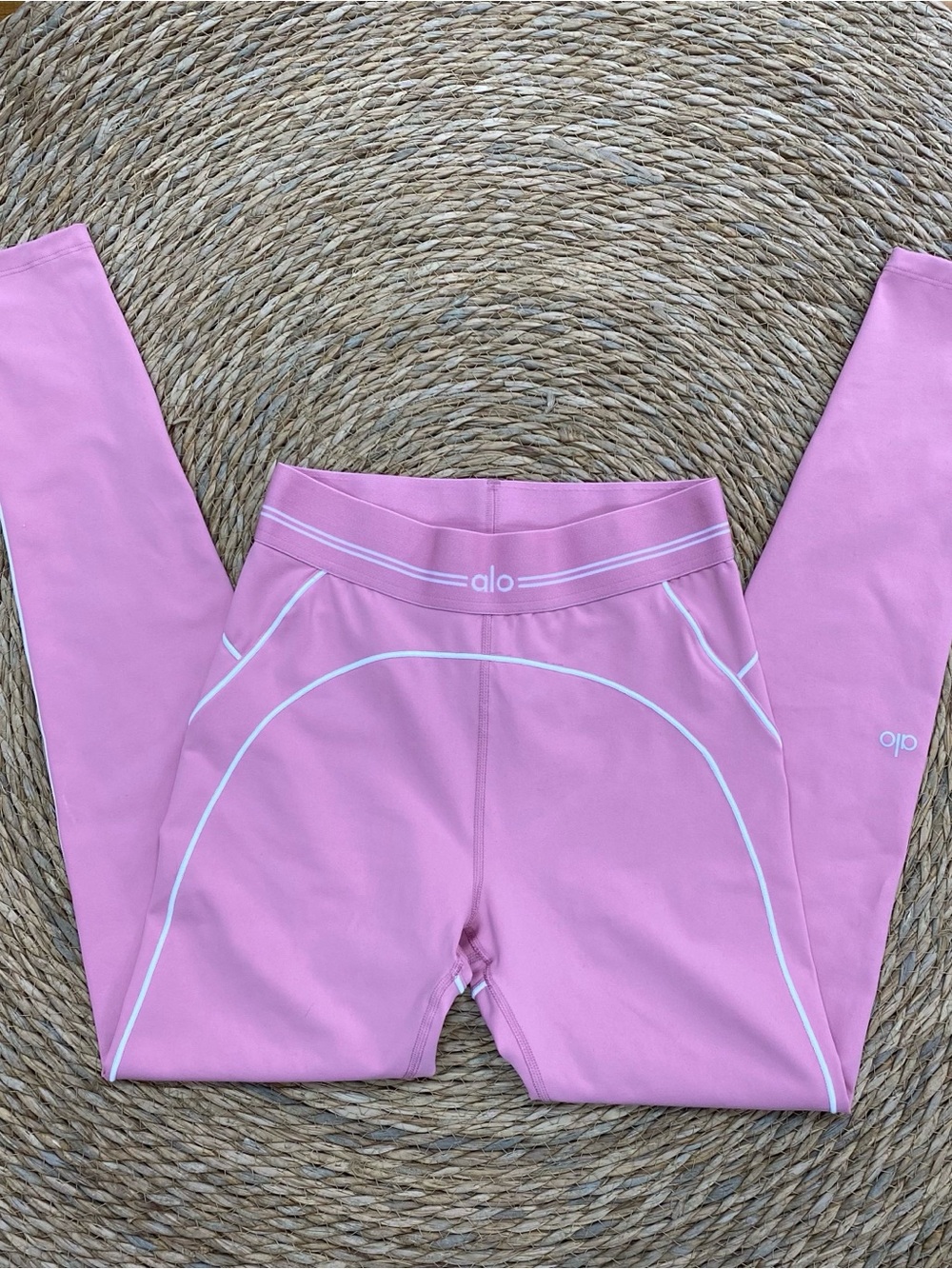 Alo Pink Seam Detail Sports Bra & Legging Set - Picture 6 of 10
